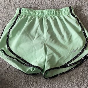 Nike Women’s Dry Tempo Shorts